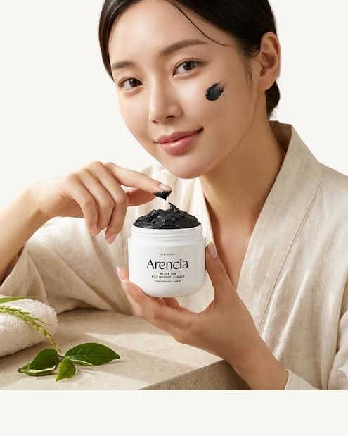 Black Tea Rice Mochi Cleanser